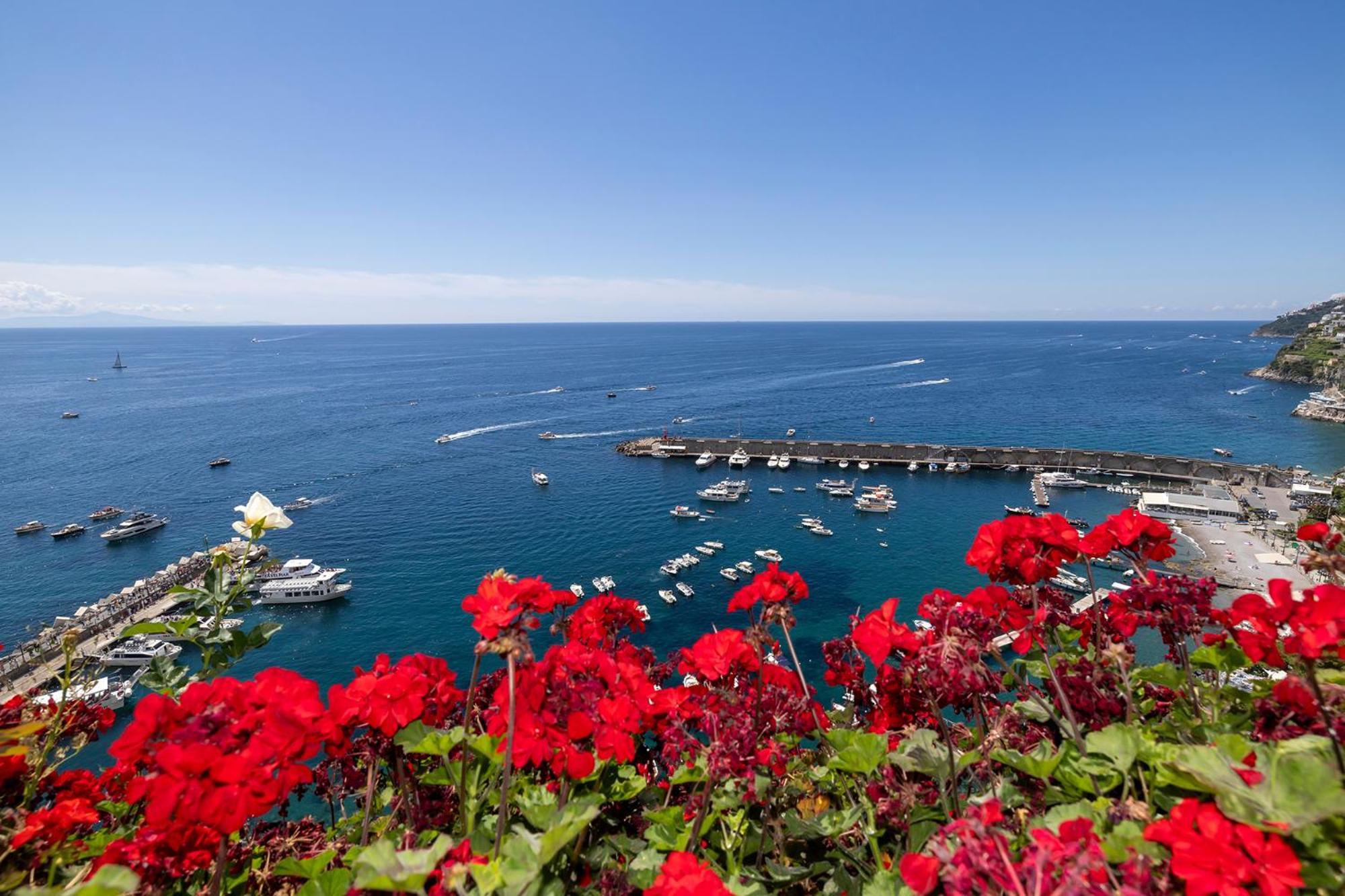 Apartments Amalfi Design Sea View Accessible By 250 Steps Extérieur photo