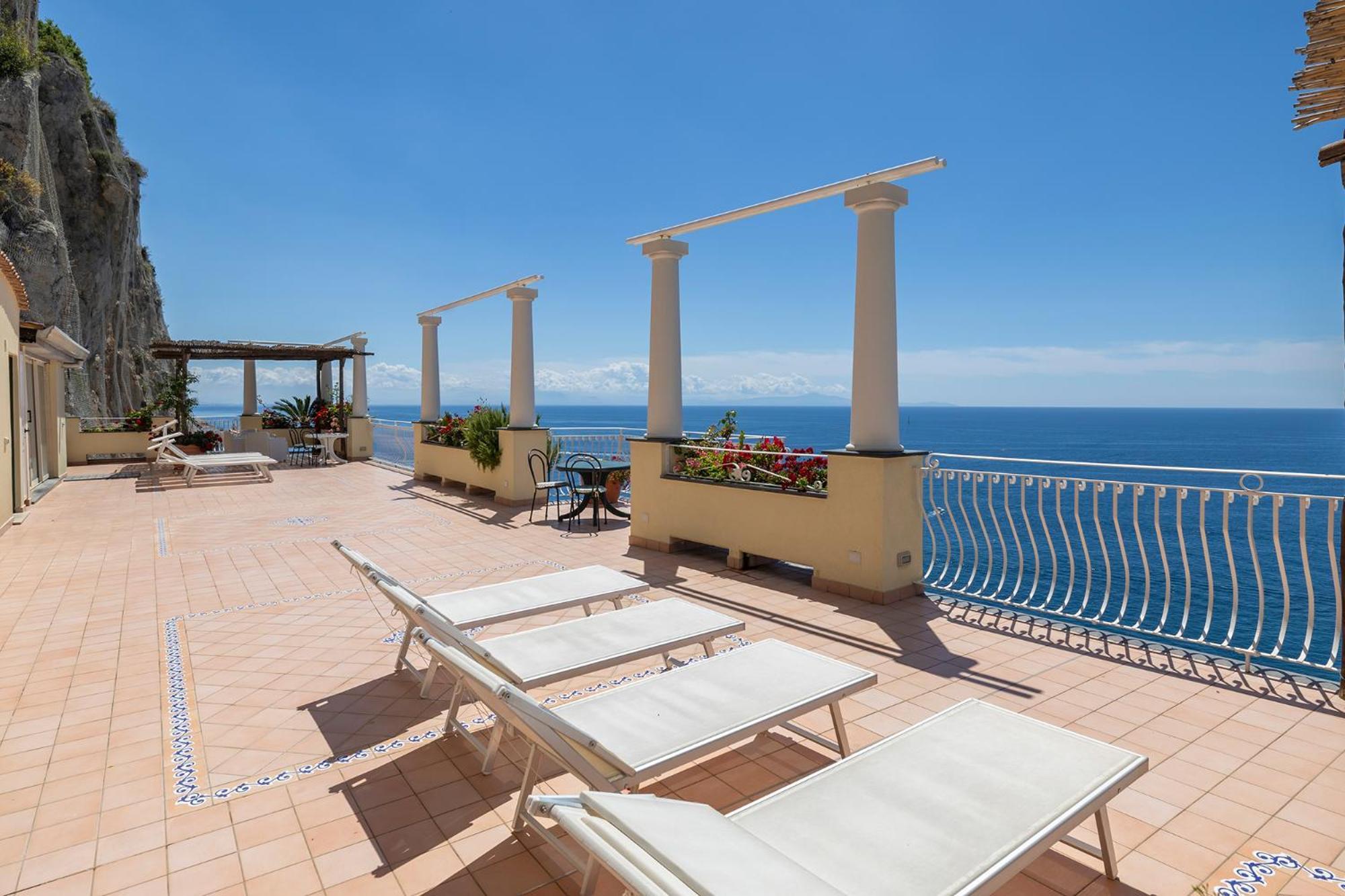 Apartments Amalfi Design Sea View Accessible By 250 Steps Extérieur photo