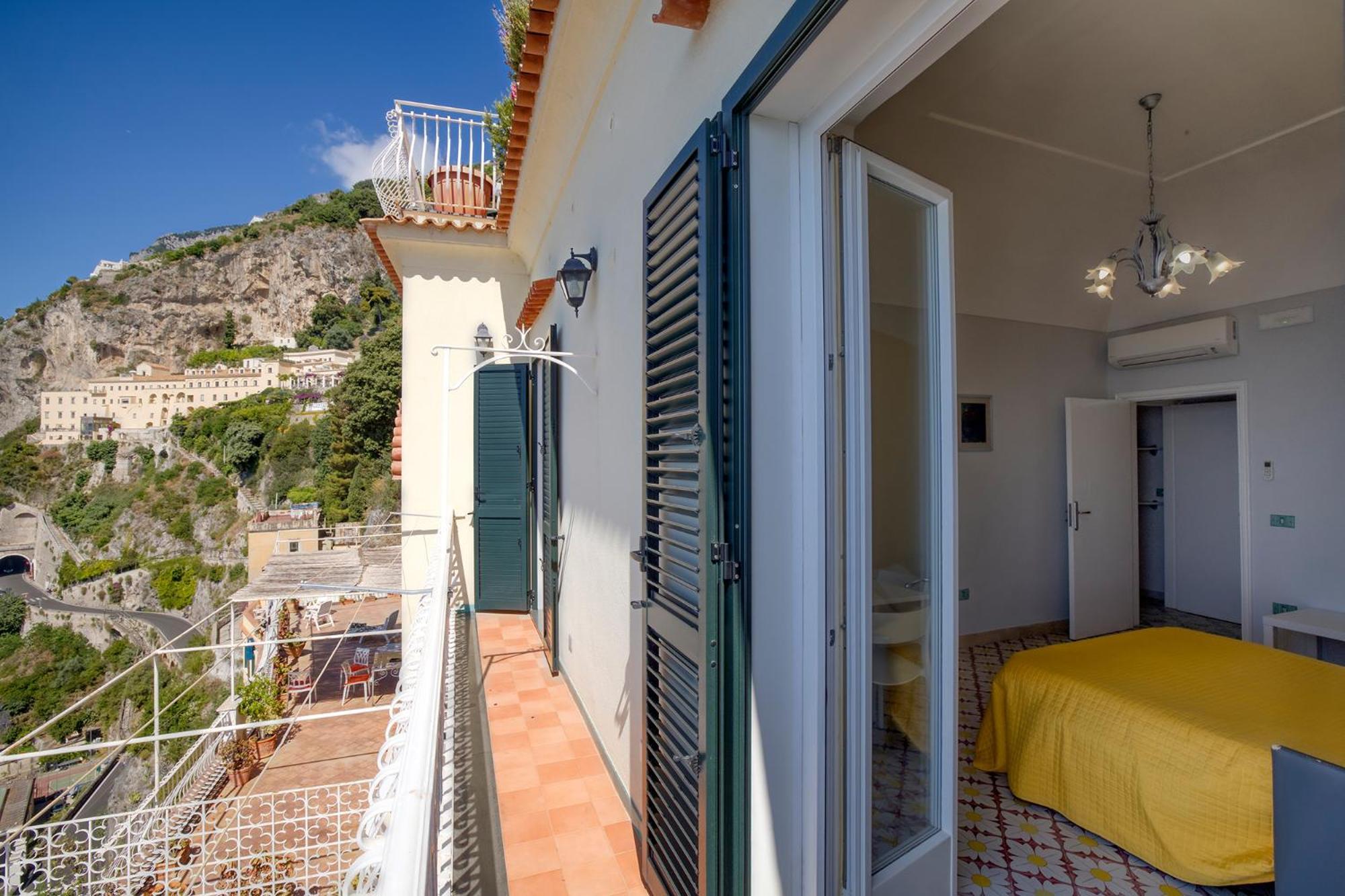 Apartments Amalfi Design Sea View Accessible By 250 Steps Extérieur photo
